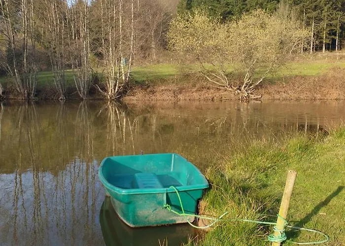 Wildberry Glamping Luxuszelt Orgères-la-Roche