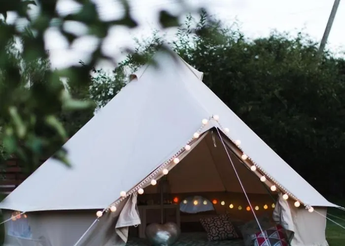 Wildberry Glamping Luxuszelt Orgères-la-Roche
